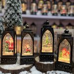 Water Glittering & Swirling Christmas Lantern   BLX-A02