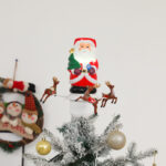 The Santa Claus Light up the Top of Christmas Tree BSDX-B4